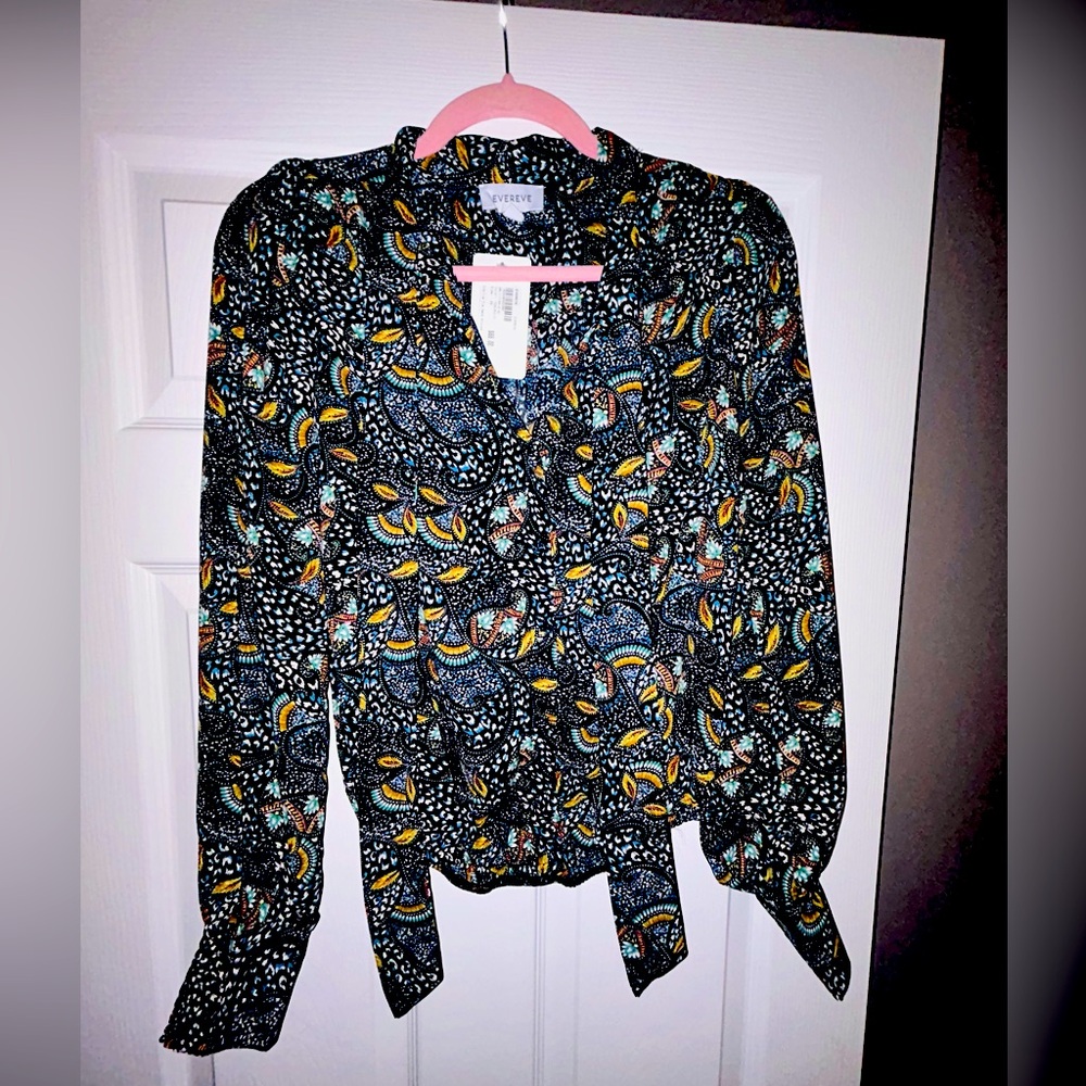 Evereve whimsical fall blouse. New with tags. Size XS
